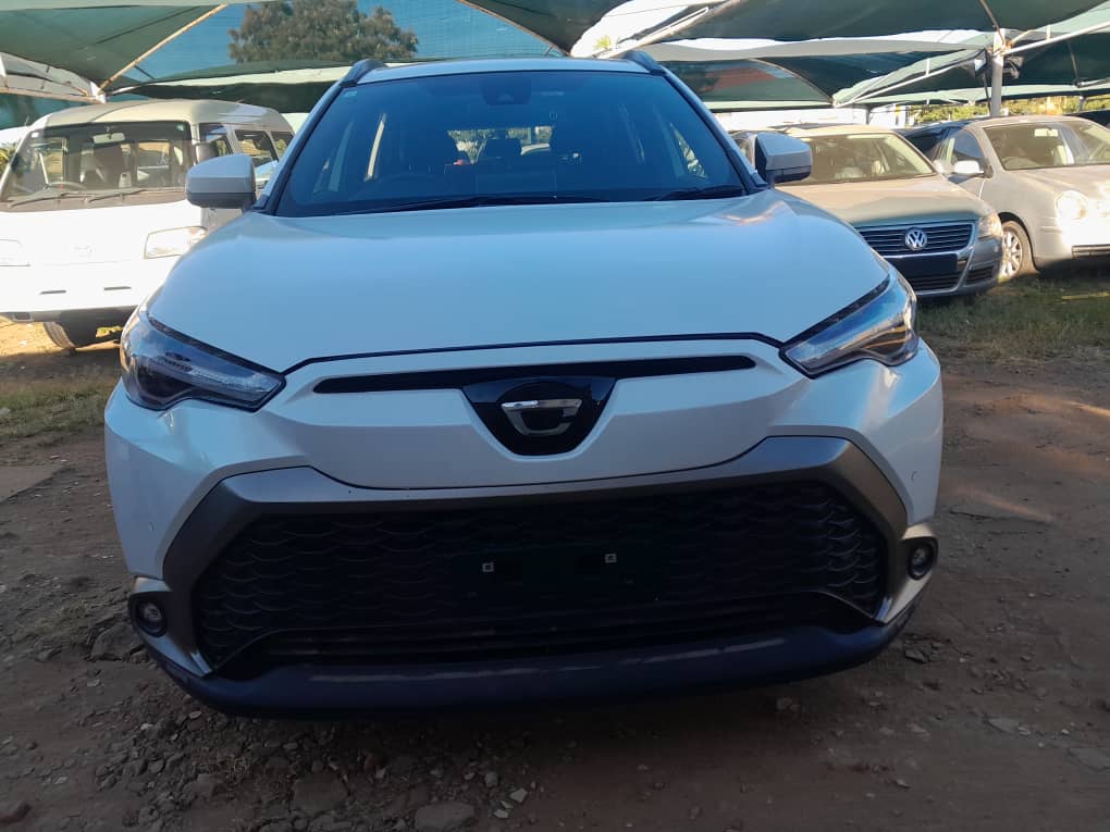 2023 Toyota  Corolla Cross Hybrid thumbnail 3 - Car World