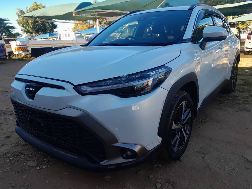 2023 Toyota  Corolla Cross Hybrid thumbnail 4 - Car World
