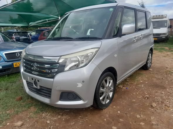 2016 Suzuki Solio thumbnail 5 - Car World