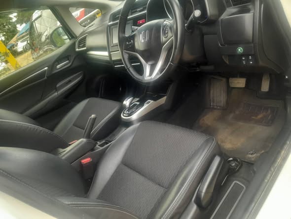 2017 Toyota Honda Gk4 Fit thumbnail 2 - Car World