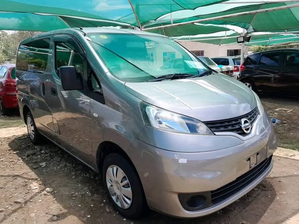 2016 Nissan Vannet thumbnail 3 - Car World