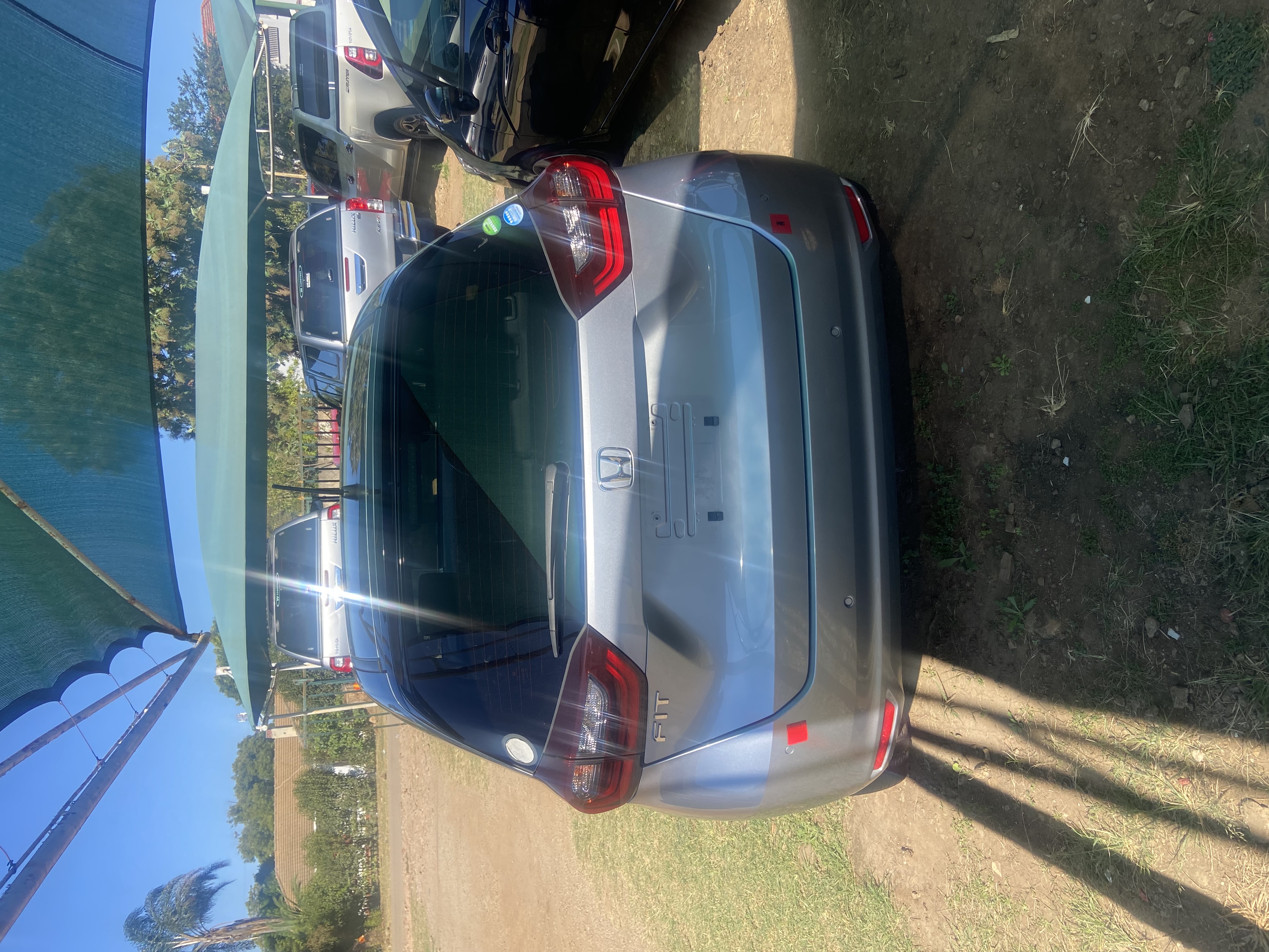 2020 Honda Fit  thumbnail 2 - Car World