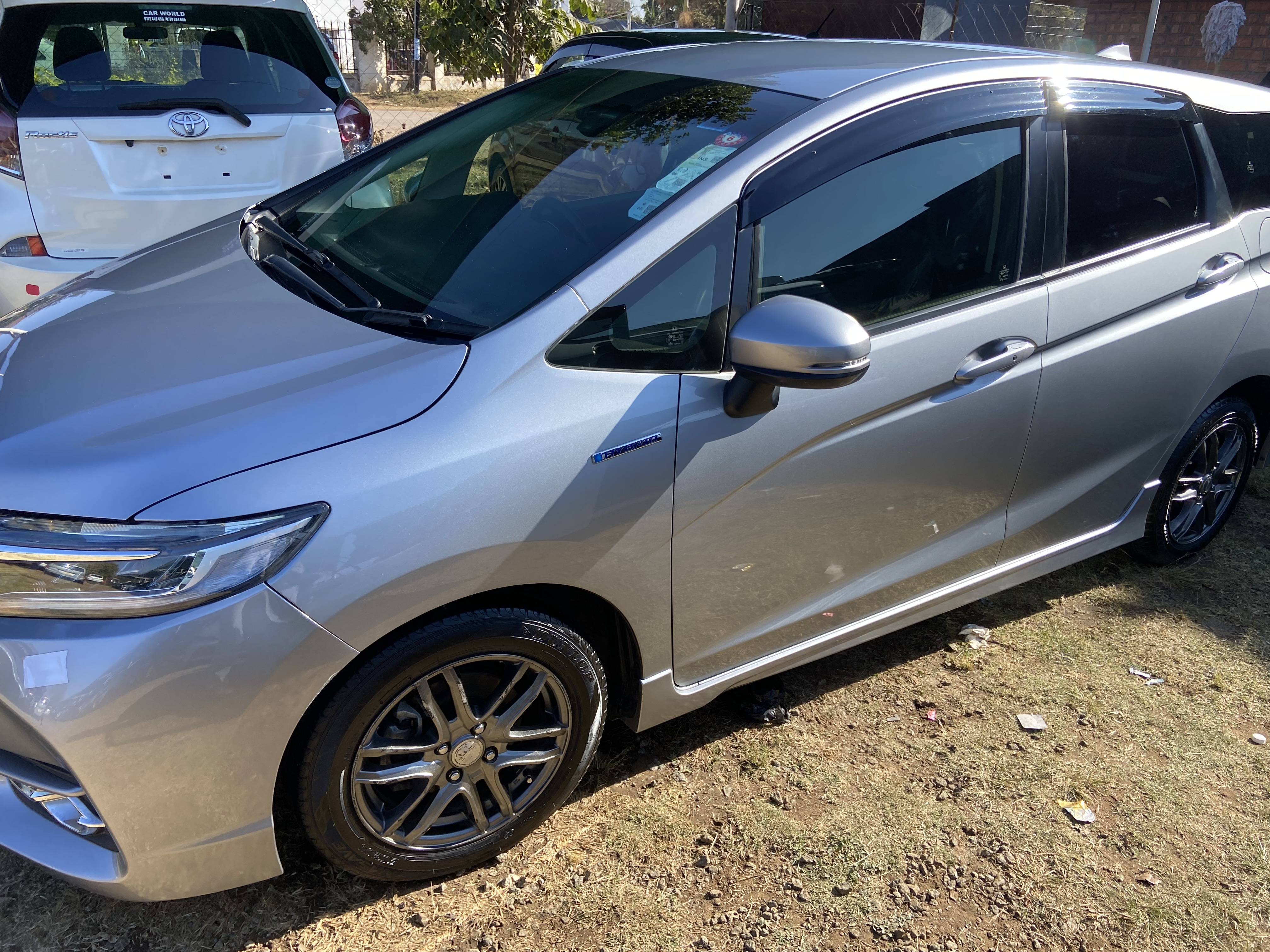 2016 Honda Shuttle  thumbnail 2 - Car World