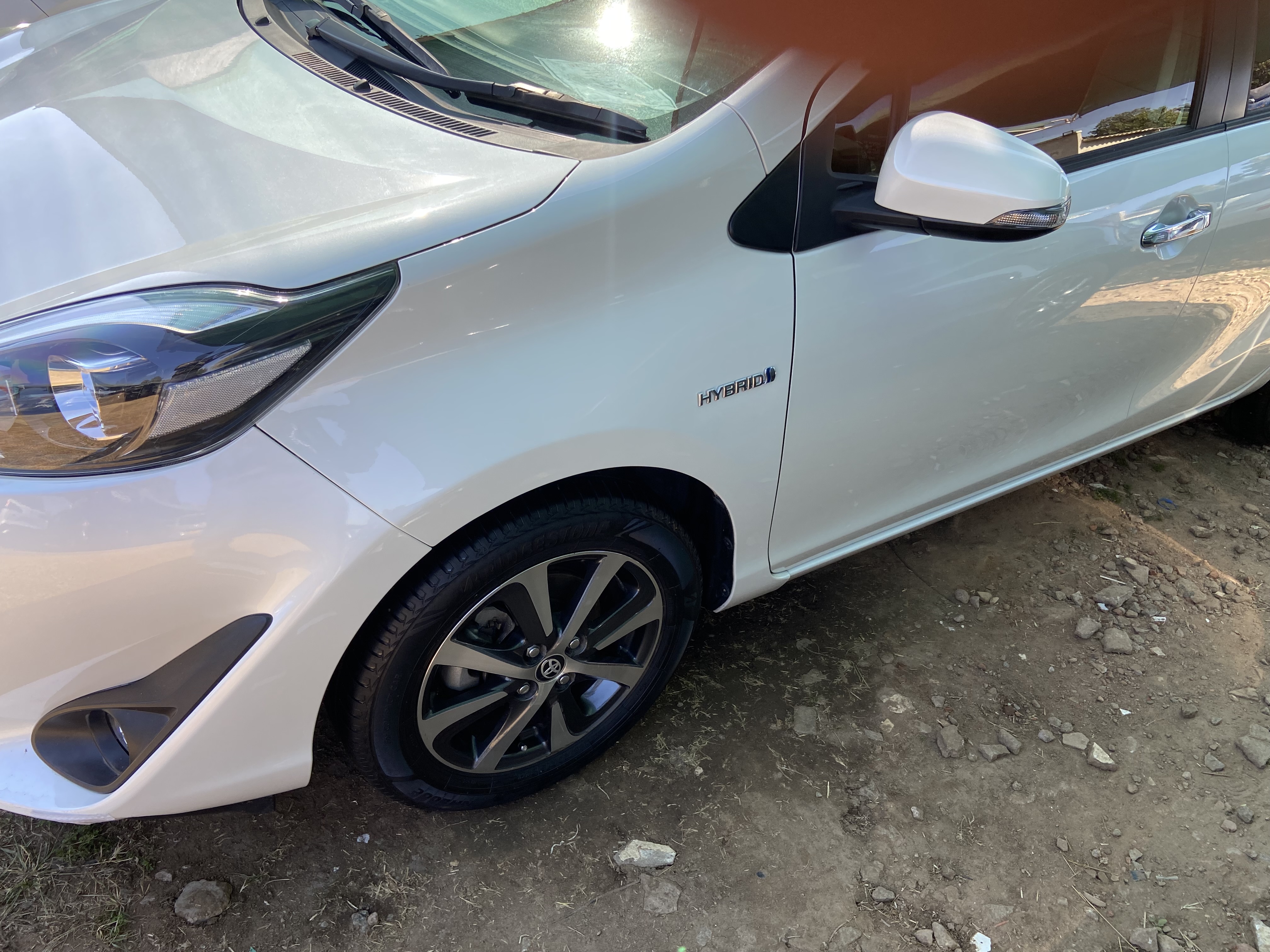 2018 Toyota Aqua thumbnail 3 - Car World